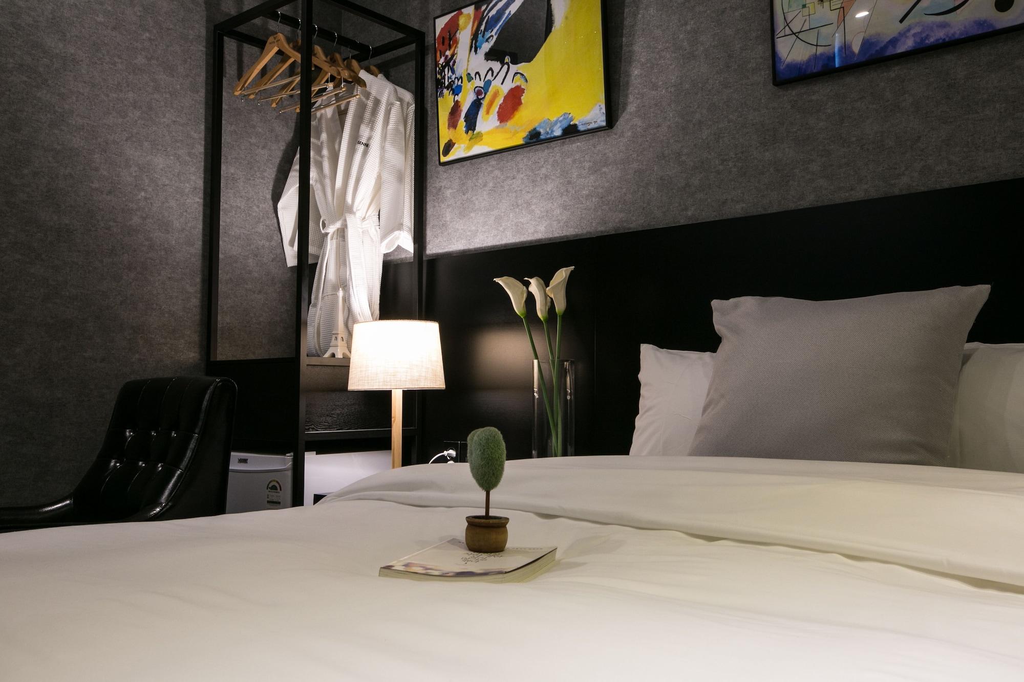 Senne Motel 3*