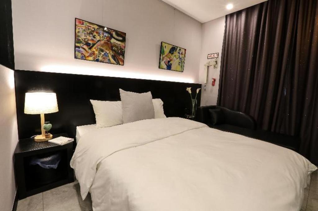 Senne Motel Seul